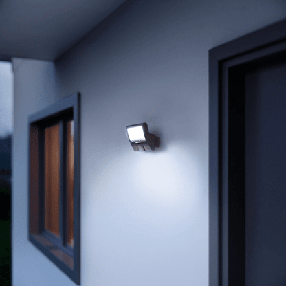 Steinel XLED Curved S Sensor Light – Stylish Outdoor Security Light with 10.5W LED and 8m Motion Detection Range